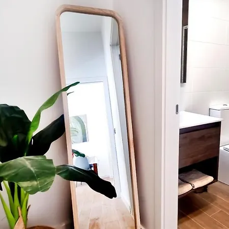 El Sireno De Vigo, Centrico, Amplio Y Acogedor Apartmán