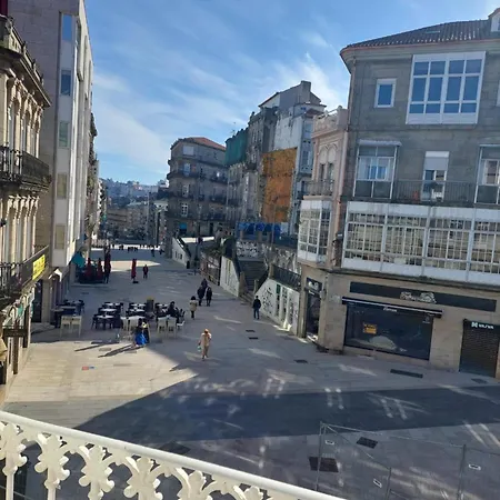 El Sireno De Vigo, Centrico, Amplio Y Acogedor Apartmán Vigo