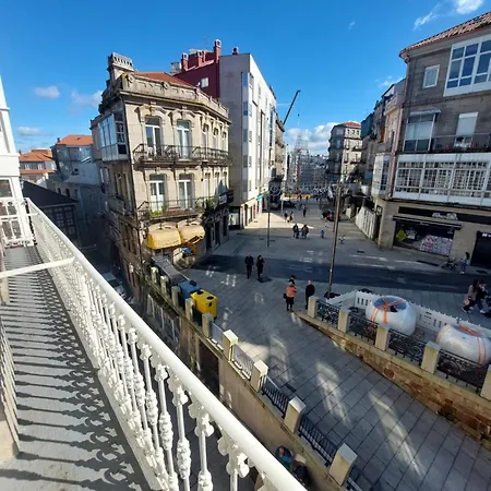 El Sireno De Vigo, Centrico, Amplio Y Acogedor Apartmán *