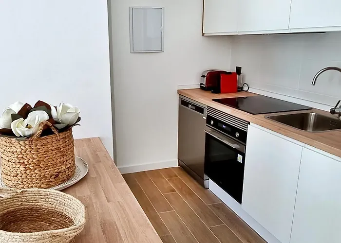 El Sireno De Vigo, Centrico, Amplio Y Acogedor Apartmán