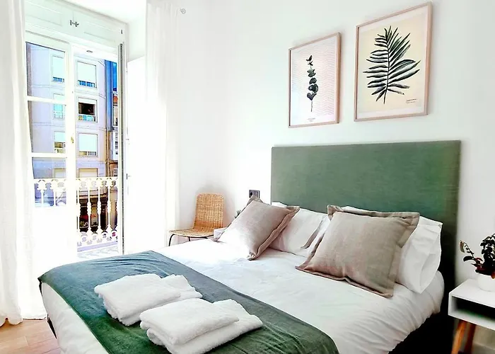 El Sireno De Vigo, Centrico, Amplio Y Acogedor Apartmán *